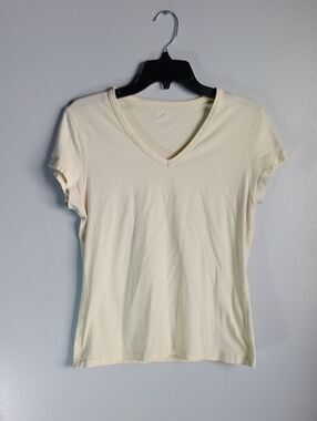 Pro Spirit Athletic Gear Short Sleeve V-Neck Top - Pale Yellow